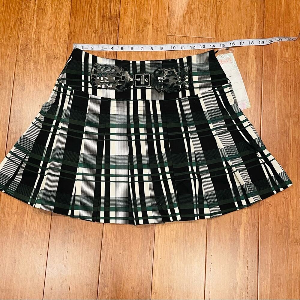 SD II Plaid Mini Skirt Pleated Green Cream Black Size M Anime Cosplay Clueless